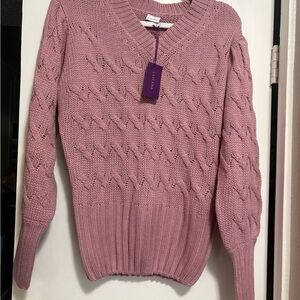Elegant Mauve V-Neck Sweater